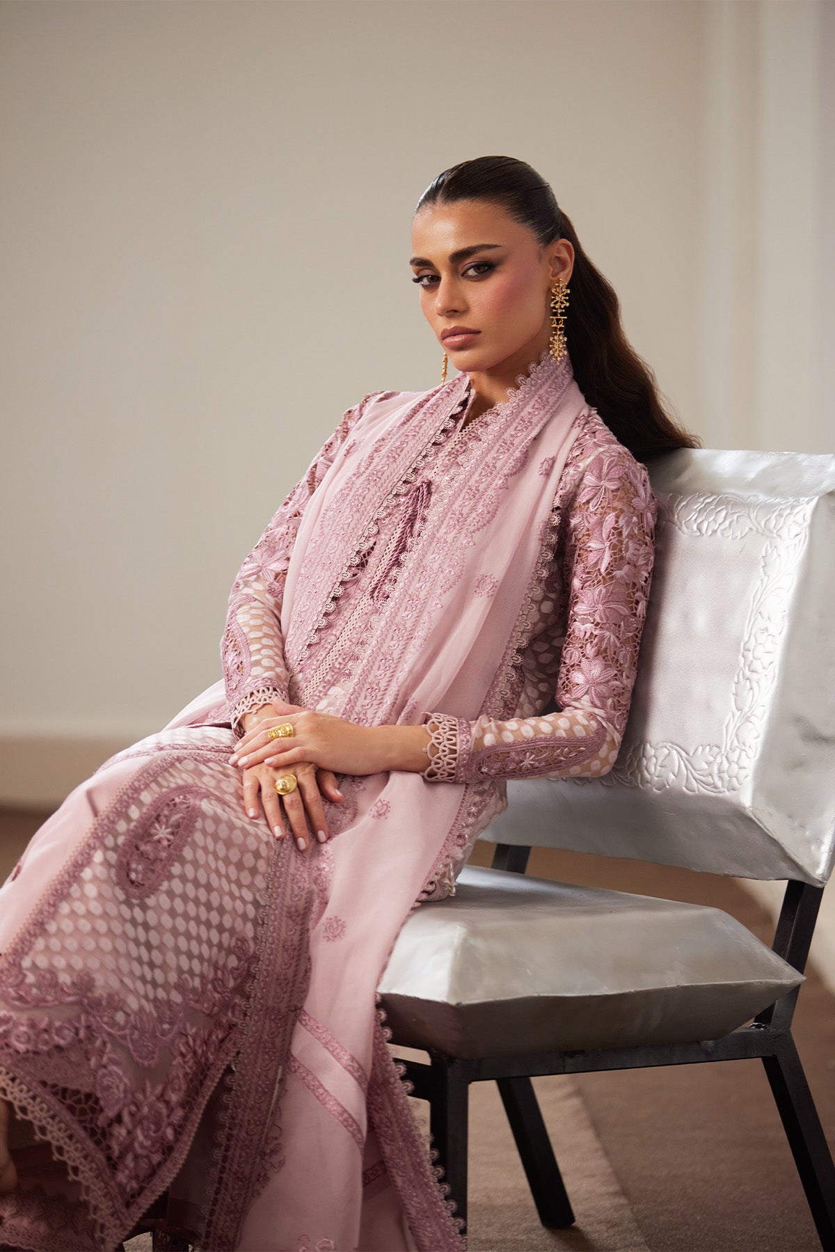 Saad Bin Shahzad Ferisha – dusty rose pink cutwork cotton organza front-open kurta from Depalpur – view 6