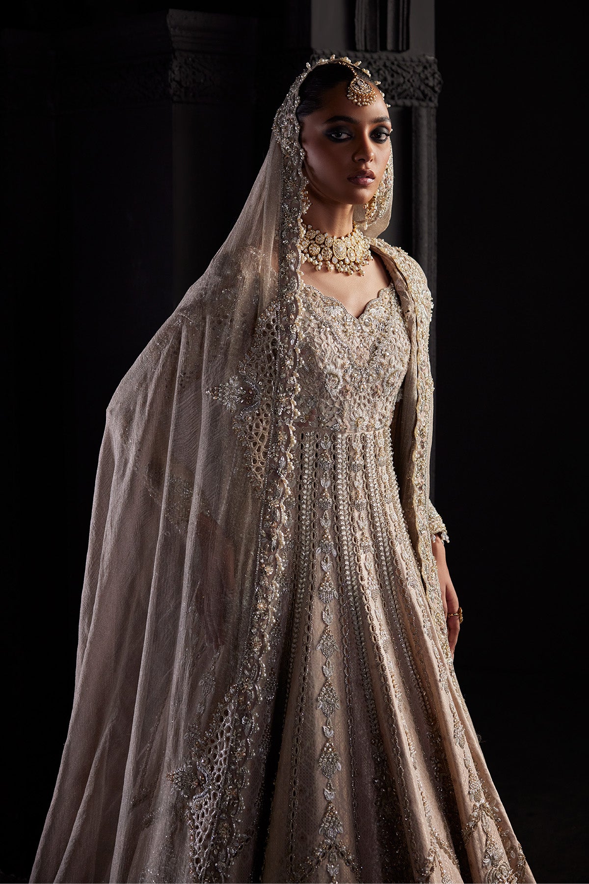 Saad Bin Shahzad Ahlam – nude pink jamawar bridal pishwas with zardozi from Chandni Bridal'26 – view 4