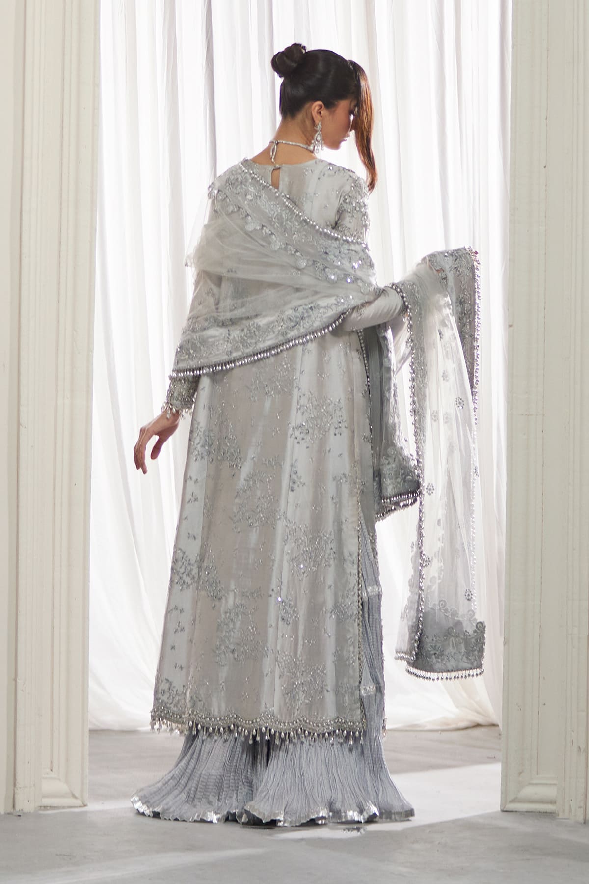 Saad Bin Shahzad Della – silver-grey crystal-embellished sheesha silk angrakha with sharara from Lolita'25 – view 3