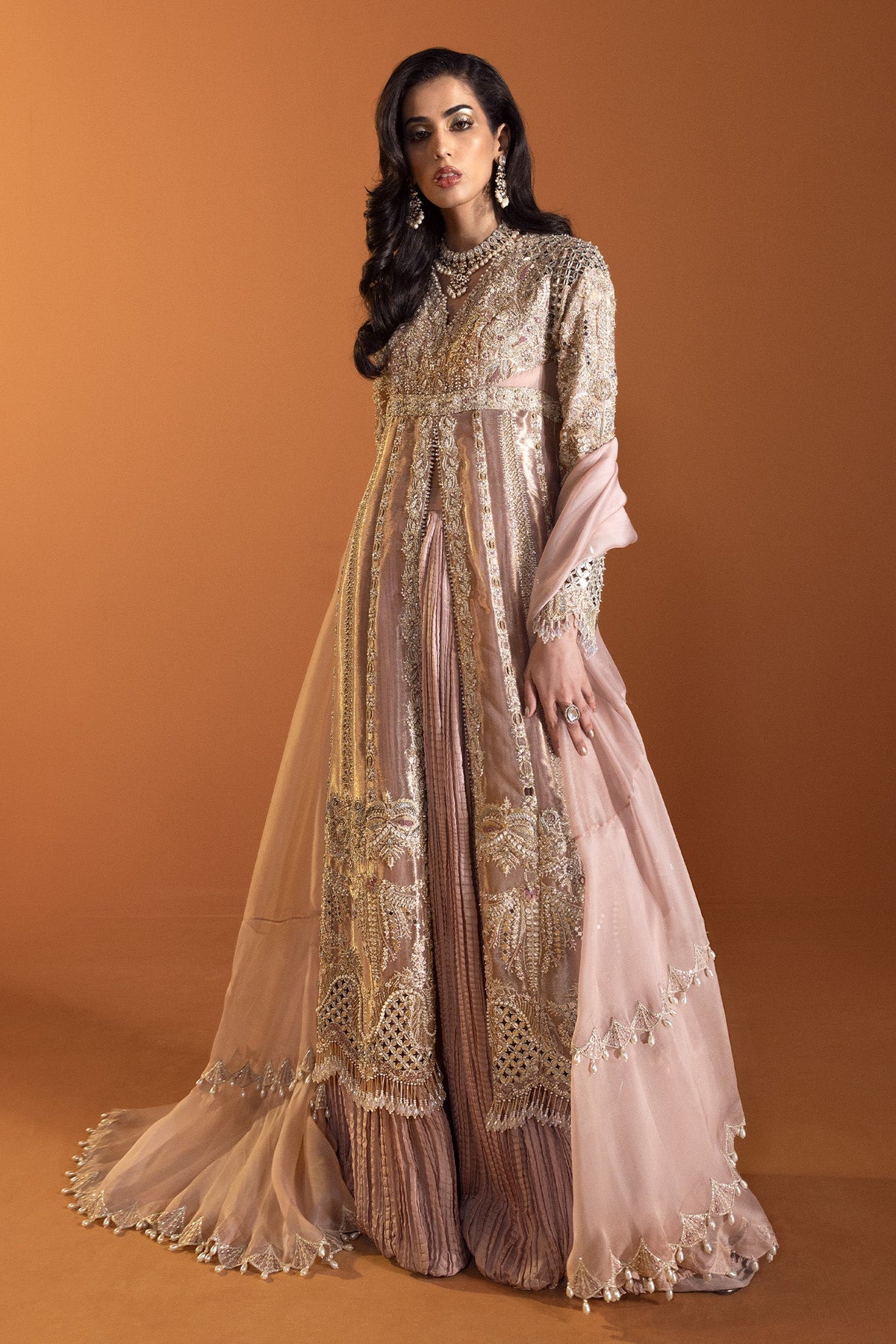 Saad Bin Shahzad Rossy – blush pink tissue shirt with sharara from Lolita'24 – view 2