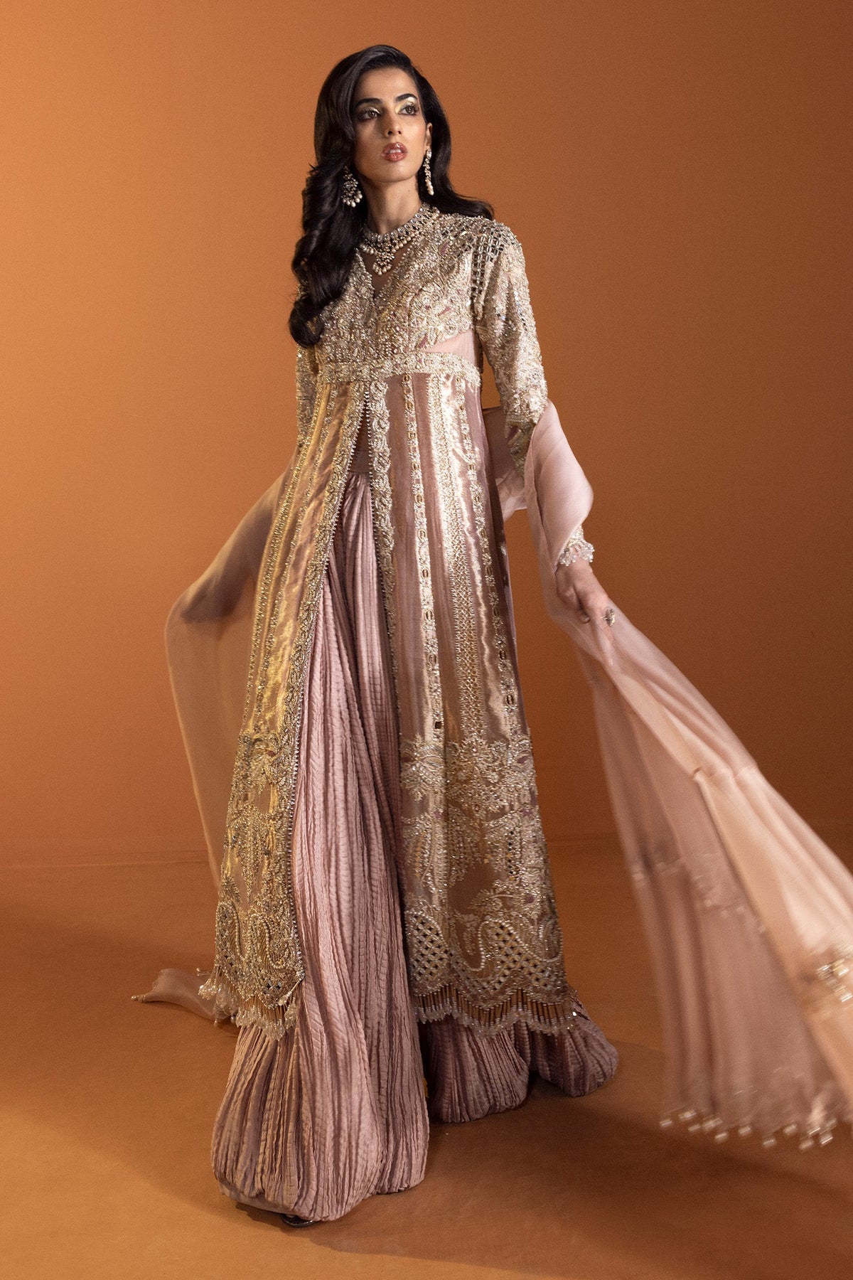 Saad Bin Shahzad Rossy – blush pink tissue shirt with sharara from Lolita'24 – view 4